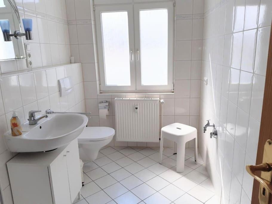 Helle, Offene Whg Im Zentrum Vom Ostseebad Goehren Гьорен Екстериор снимка